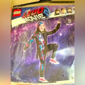 Lego movie costume - LUCY